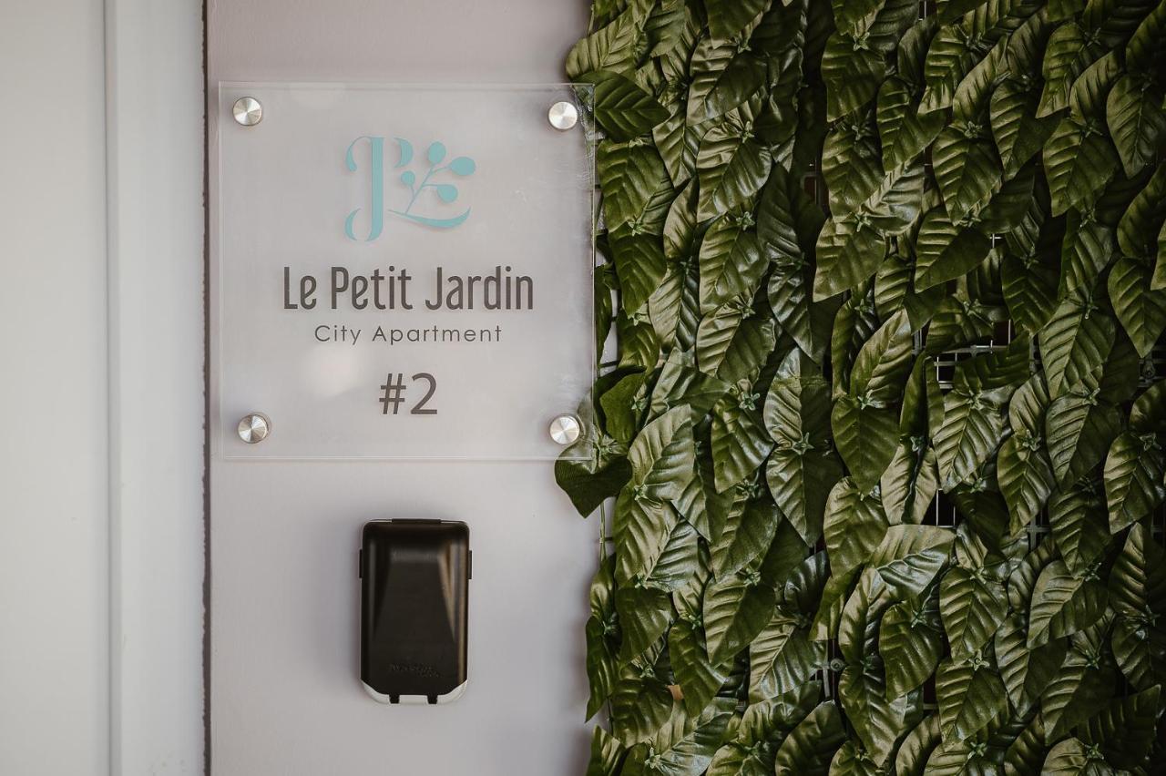 Apartmán Le Petit Jardin #2 Volos Exteriér fotografie